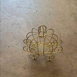 Wedding or Shower or Other Use - Gold Wire Miniature Carriage - Set Of 4
